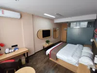 โรงแรมชานคี (ลานกลางหลี่ผู่) โรงแรมในหลี่ผู่
