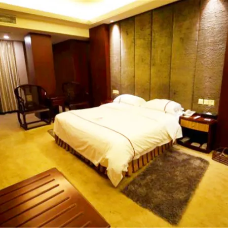 Phoenix Hotel