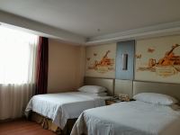 维也纳酒店(平南西山路店) - 标准双床房