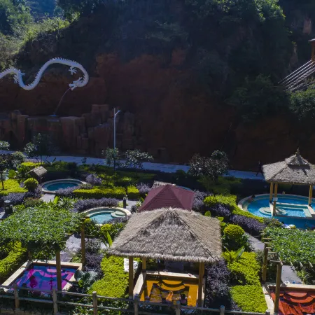 Yuanshi Buluo Wild Hot Spring Resort