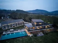 Anadu Heping Manor Hotel