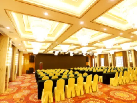 白銀金鳳凰酒店 白銀酒店