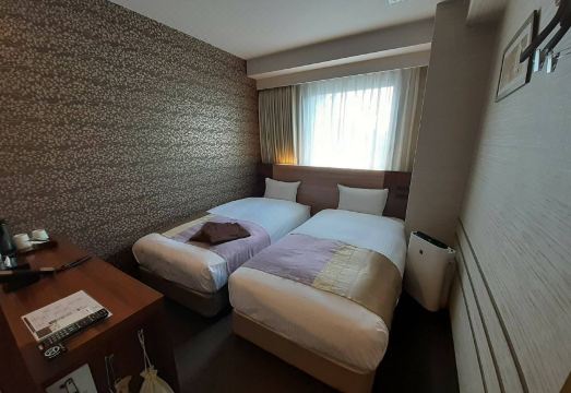 신사이바시 그랜드 호텔 오사카 외부 또는 주변 거리 전경