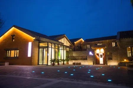 Sitong Shangyuan Hotel Отели рядом со станцией Lankao Railway Station