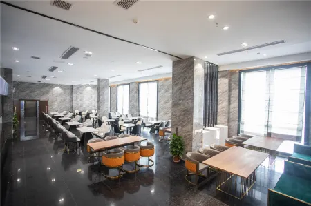 Yulan Holiday Hotel (Shicheng Baofuyuan Tower) Отели в г. Шичен