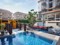 The Grass Serviced Suites