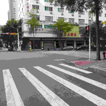 Ronghua Hotel
