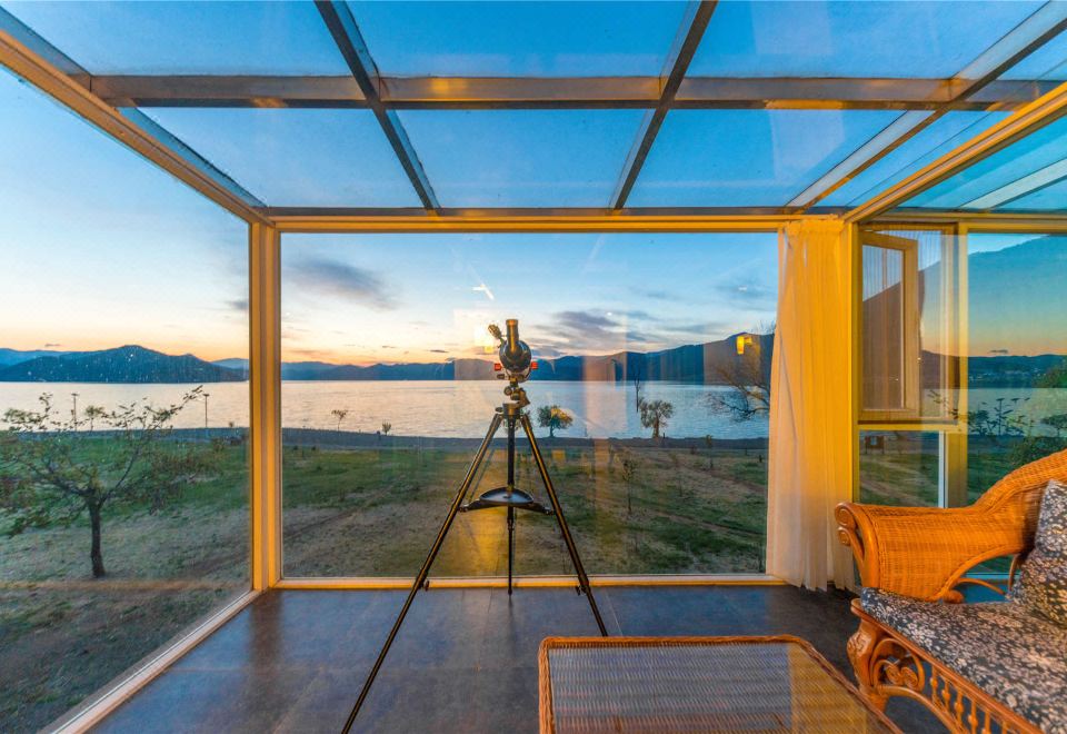 萃湖湾酒店（泸沽湖大落水码头店）外景图