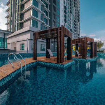 Swiss-Belhotel Kuantan Hotels near Heroes Museum