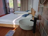 嵊泗枸杞島海喧閣客棧 - 旅館