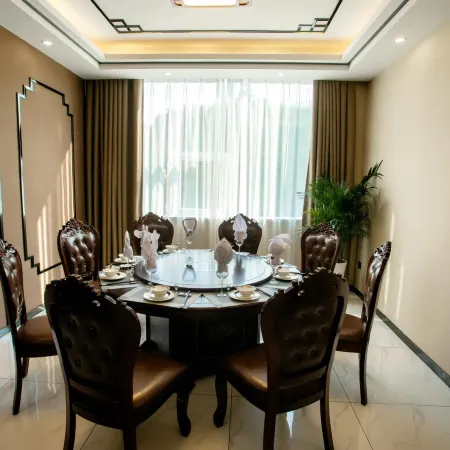 Jun Lin Grand Hotel