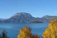 瀘沽湖沐芸尚居中国式旅館