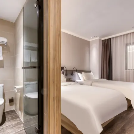 HanTing Premium Hotel (Hangzhou West Lake Cultural Square Subway Station) Отели рядом с достопримечательностью «Народная больница провинции Чжэцзян (Хао Чжэцзянский район)»