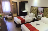 Castle Peak Hotel