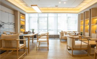 Orange Hotel (Changxing Pearl Store)