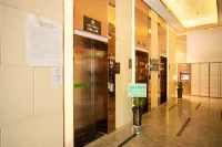 Gujing Junlai Hotel (Luhe Convention & Exhibition Center) Hotels in Luohe