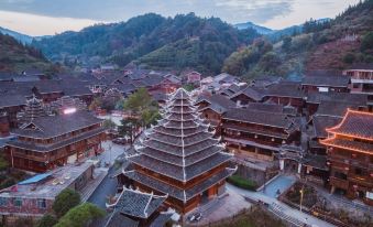 Tongdao Zhisongbai B&B