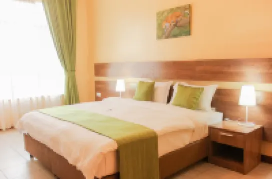 萊酒店與訓練中心 鄰近凱倫布利克斯咖啡花園和別墅的酒店