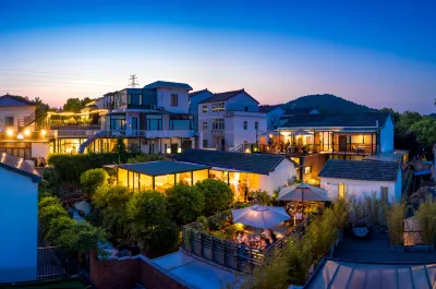 L.A.B. Hot Spring Guesthouse, Tangshan, Nanjing Hotels near Ziqing Lake Safari Park