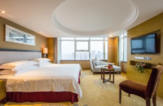 Aile Crown Holiday Hotel Hotels in Shishi