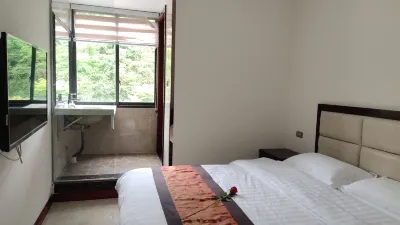 chong'qinhg'hua'ge'bin'guang Hotel in zona Heishangu Scenic Spot