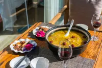 Shanhai Yushu Designer Lakeview Holiday Guesthouse