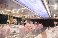 BASTON HOTEL Hotels in Yakeshi