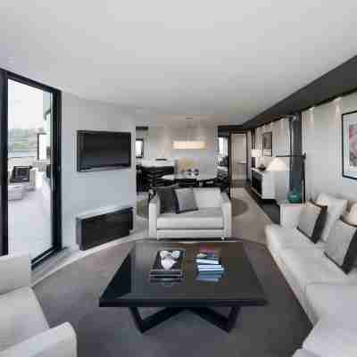 Crown Metropol Perth Rooms