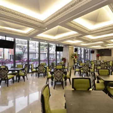 Puli Ease Hotel Отели рядом с достопримечательностью «Винодельня Пули»