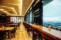 โรงแรมและเรสซิเดนซ์เดอะชอร์