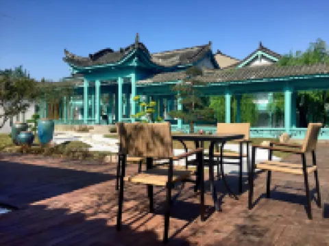 Qingshe Boutique Hostel Mianxian Zhuge Ancient Town