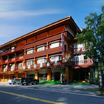 King Taiwan Hotel Отели рядом с достопримечательностью «Лес Лотус»