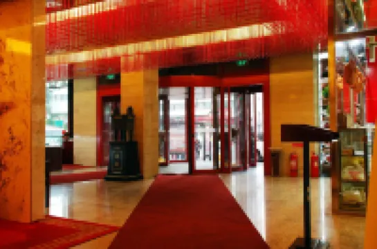 โรงแรมคุนหลุน หมู่ตันเจียง (ถนนคนเดินสถานีรถไฟ)