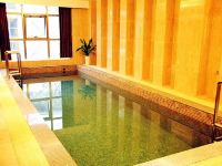 郴州柳毅山庄温泉酒店 - 室内游泳池
