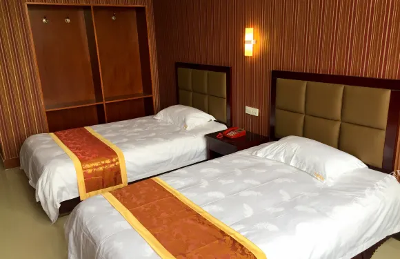 平輿九龍洗浴賓館