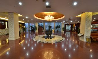 Longshan Hotel