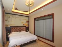 观景酒店(桂林国际会展店) - 温馨大床房