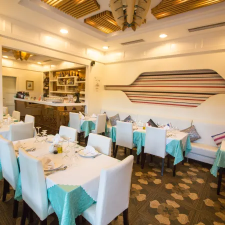 Sunshine Resort Intime Sanya