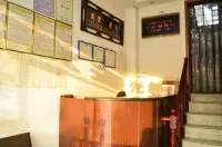 Wenxian Jincheng Hotel - 2-Star