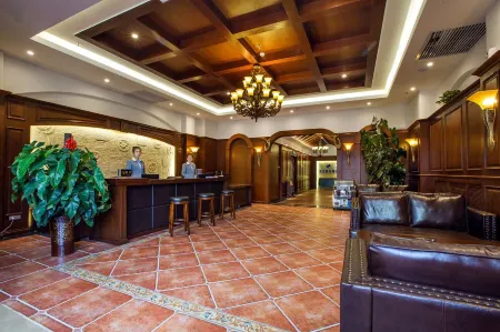 Glad Reach Holiday Inn Отели рядом с достопримечательностью «Pingliang Vocational and Technical College»