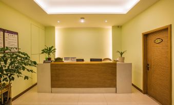 Wuyishan Mingshi Business Express Hotel