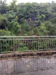 Guilin Cheryou Restaurant (Overseas Chinese Farm shop) - con vista montagne