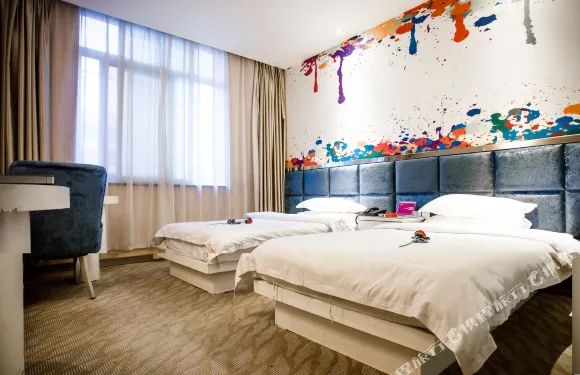 鎮平七彩虹快捷酒店