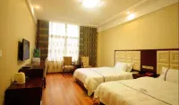 Tianxiangge Hotel Hotels near Jianmenguan Railway Station