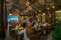 Marina Phuket Resort - servizio colazione