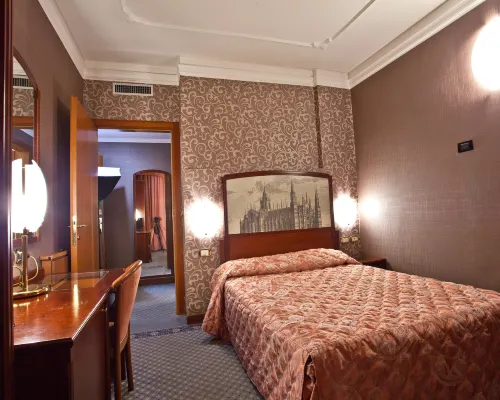 Hotel Mythos Hotel dekat Stasiun Kereta Bawah Tanah Gioia