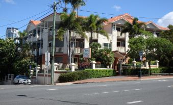 City Park Apartments - Housity