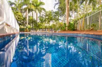 Oscar on Main Beach Resort - Ocean View