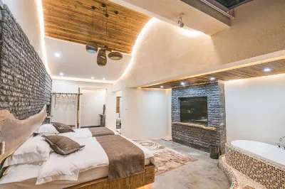 Tengchong Heshun Sufengtang Panoramic Holiday Inn Hotels in Tengchong