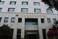 Core Hotel Jeju Hotel di 